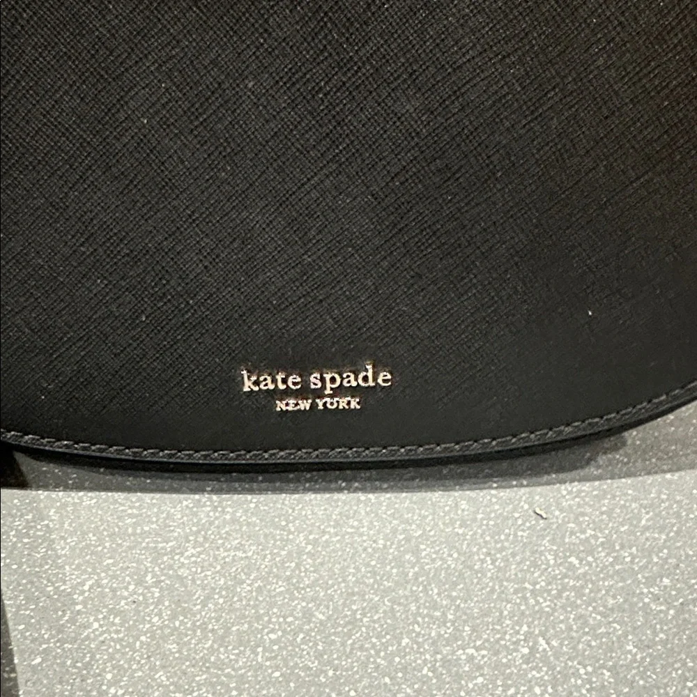 Kate Spade Elegant Black Crossbody Bag 100% Cow Leather